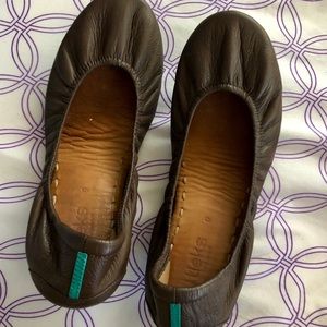 Women’s size 9 Tieks: Brown, leather, ballet flats